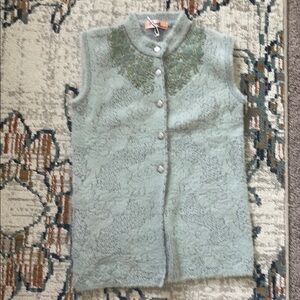 Elegant Green Sleeveless Tunic